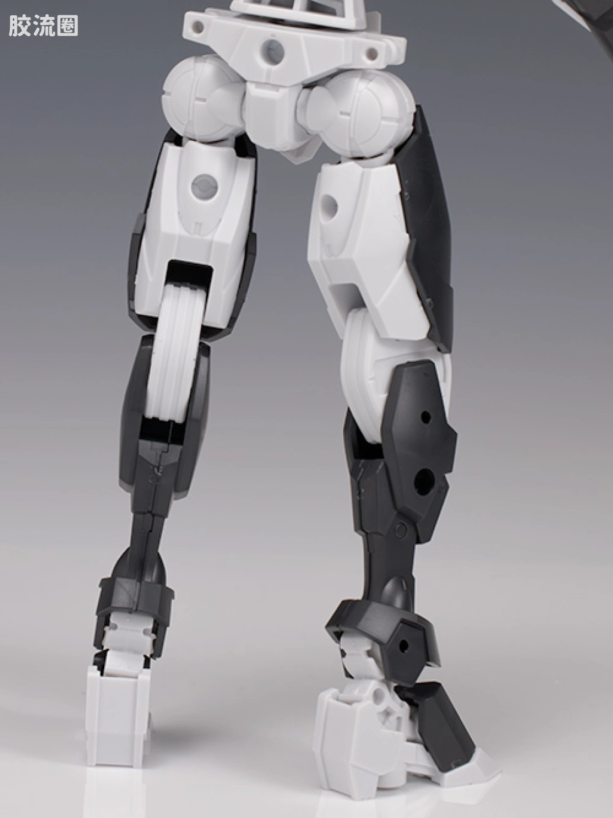 30MM 1/144 斯匹纳提亚/Spinatia（马克西昂军） 38 EXM-E7f 斯匹纳提娅 (剑术师型) - 图片