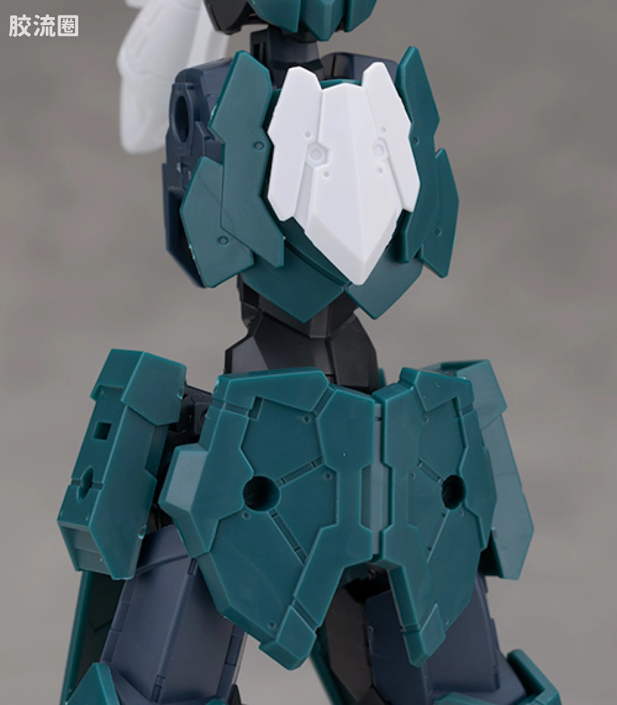 30MM 1/144 斯匹纳提/Spinatio（马克西昂军） EXM-A9p 斯匹纳提(海贼型) - 图片