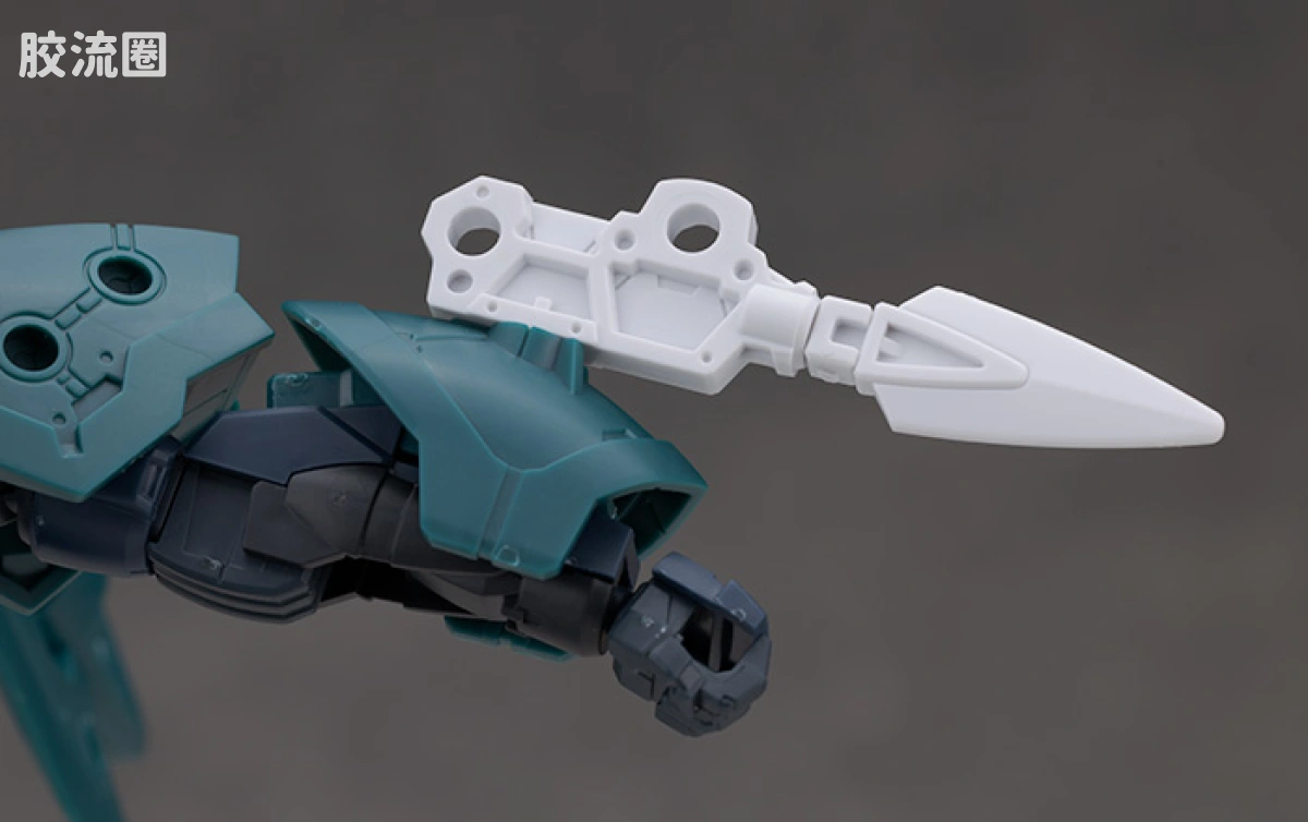 30MM 1/144 斯匹纳提/Spinatio（马克西昂军） EXM-A9p 斯匹纳提(海贼型) - 图片