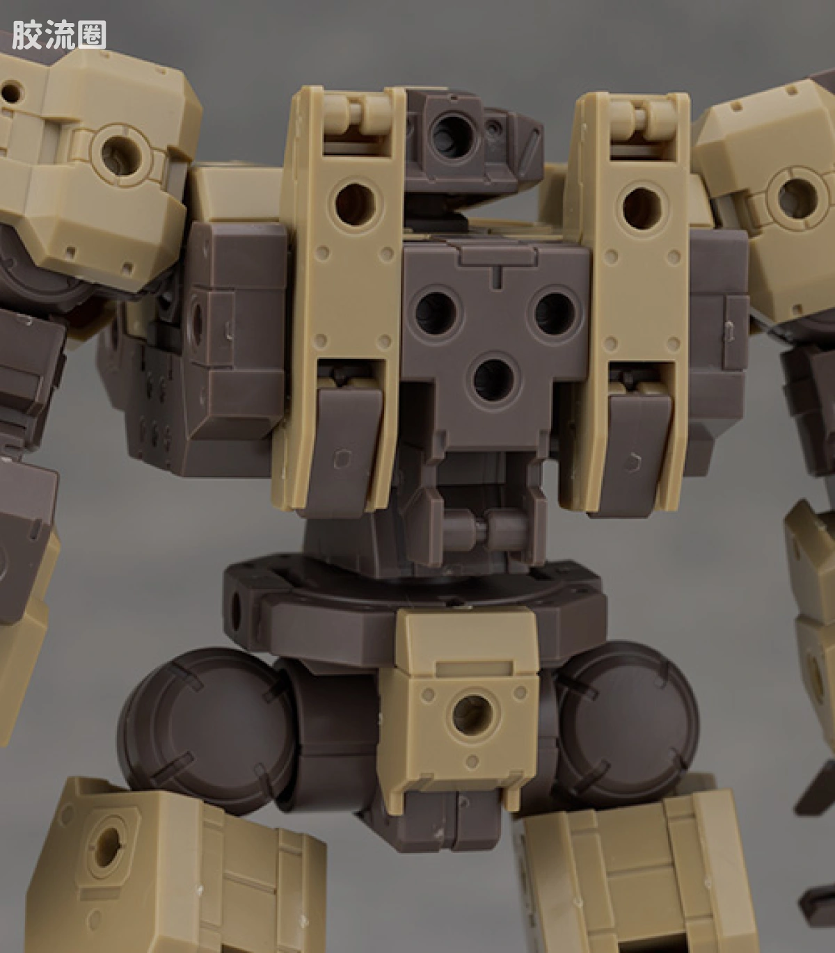 30MM 1/144 巴斯基洛特 （地球联合军） 62 eEXM-9 巴斯基洛特[棕色] - 图片