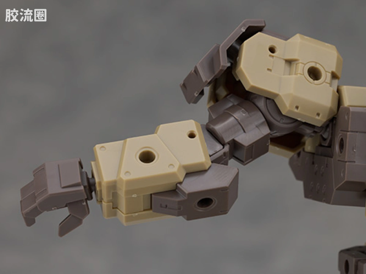 30MM 1/144 巴斯基洛特 （地球联合军） 62 eEXM-9 巴斯基洛特[棕色] - 图片