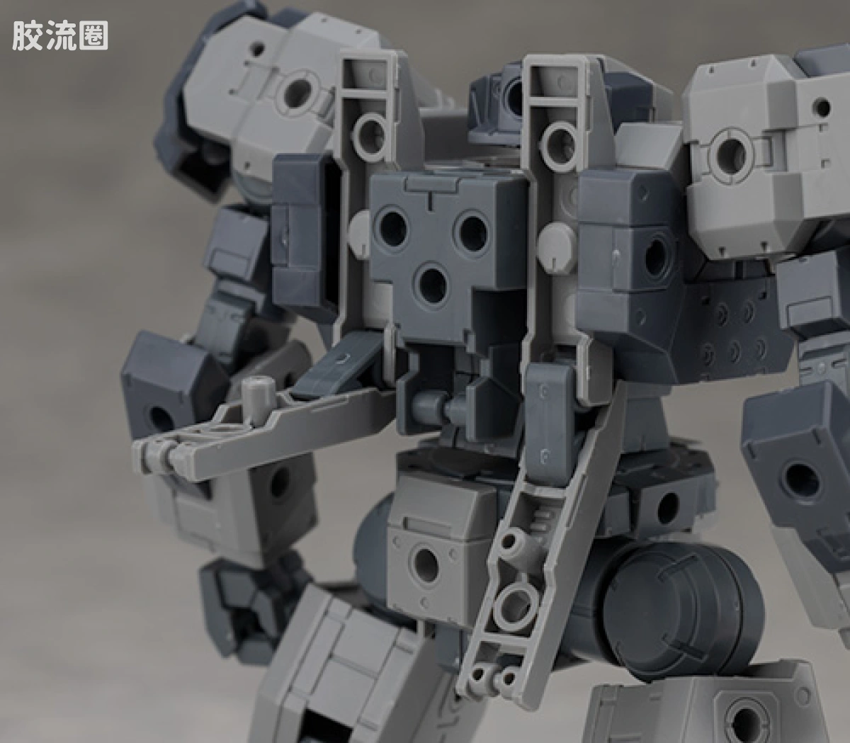 30MM 1/144 巴斯基洛特 （地球联合军） 59 eEXM-9 巴斯基洛特[灰色] - 图片