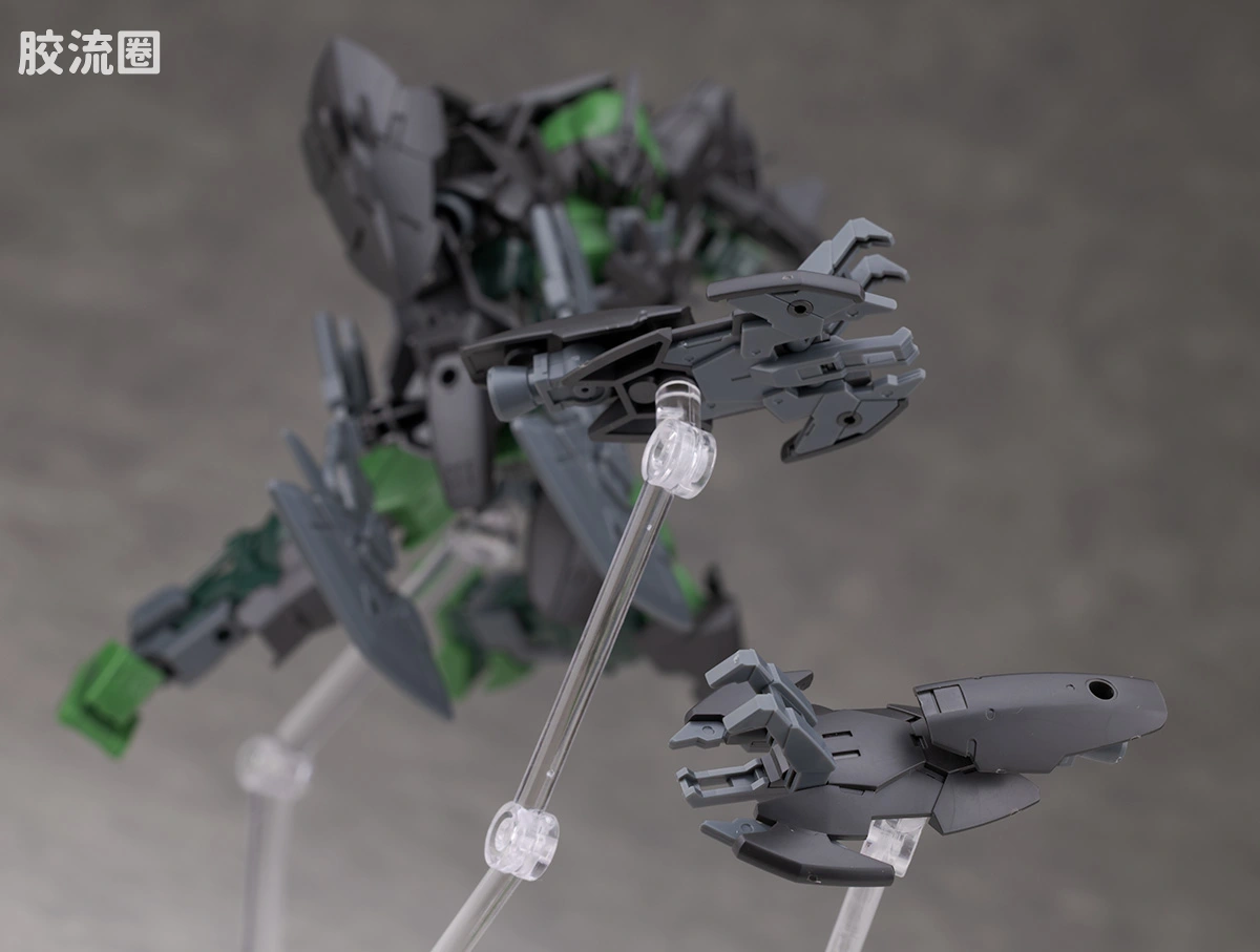30MM 1/144 珀塔努瓦/Porta Nova（拜隆军） bEXM-15FA 全装甲波鲁塔诺瓦 - 图片