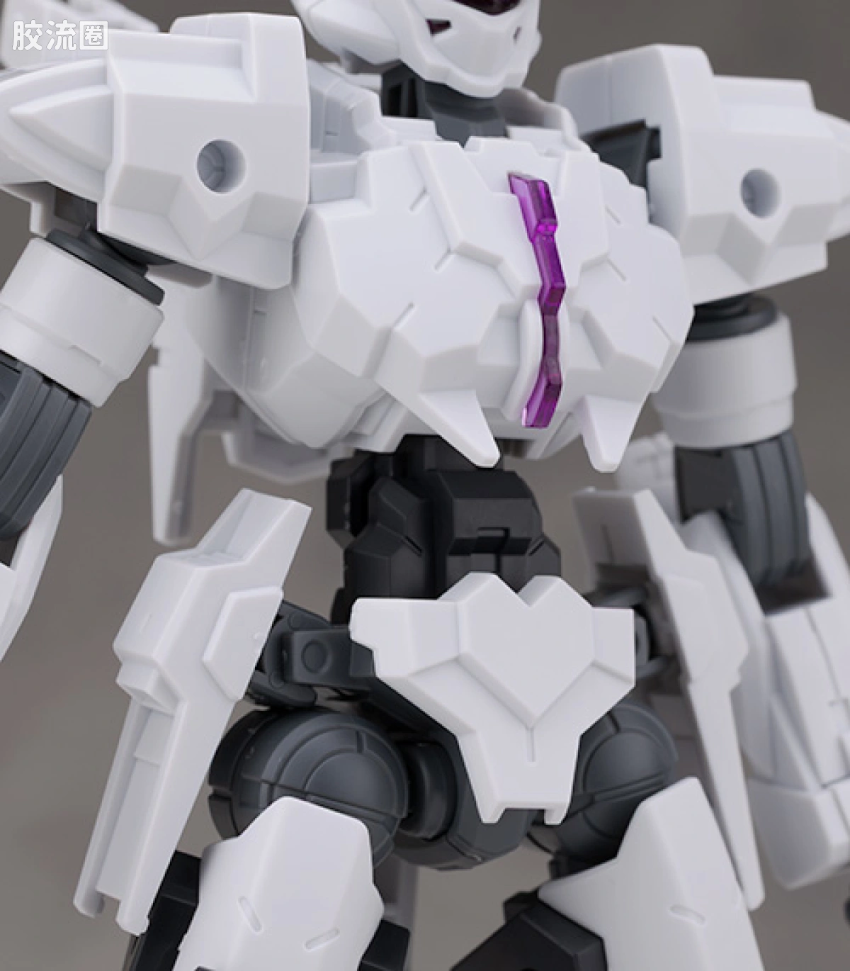30MM 1/144 雷维尼克斯 73 EXM-X20A 雷尼维克斯(型号A) - 图片