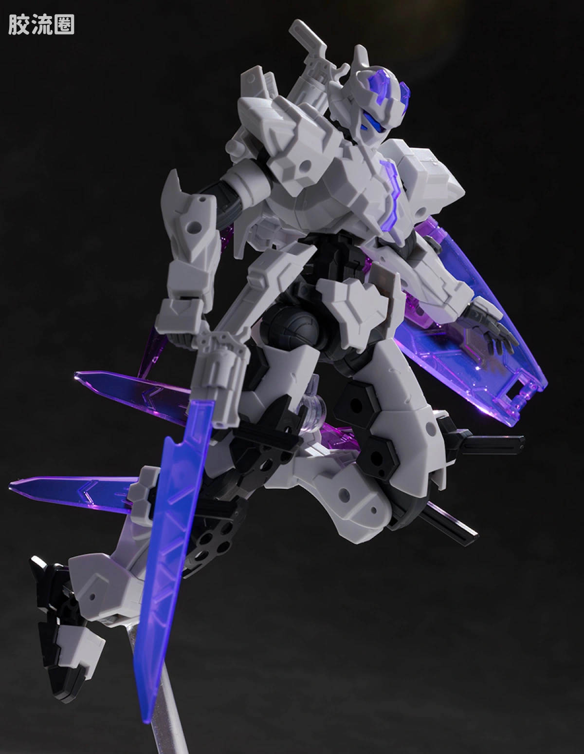 30MM 1/144 雷维尼克斯 73 EXM-X20A 雷尼维克斯(型号A) - 图片