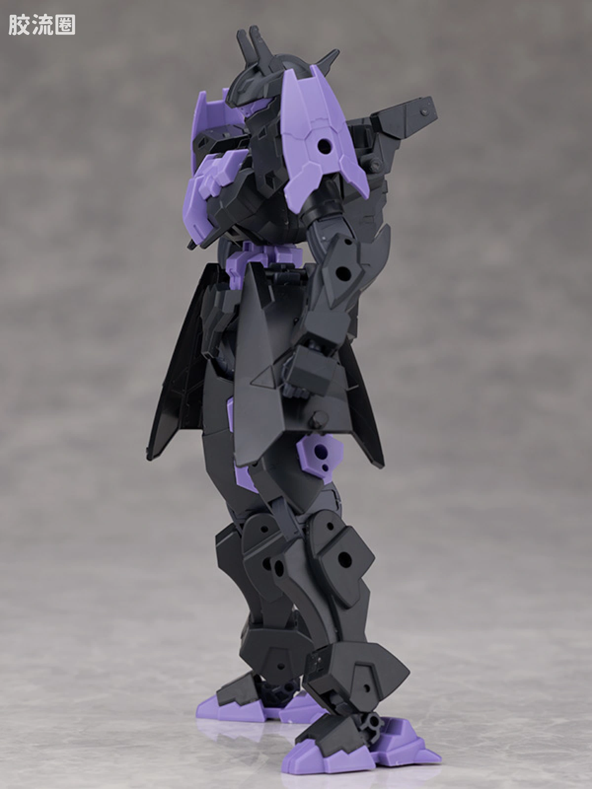 30MM 1/144 雷维尼克斯 74 EXM-X20B 雷尼维克斯(型号B) - 图片