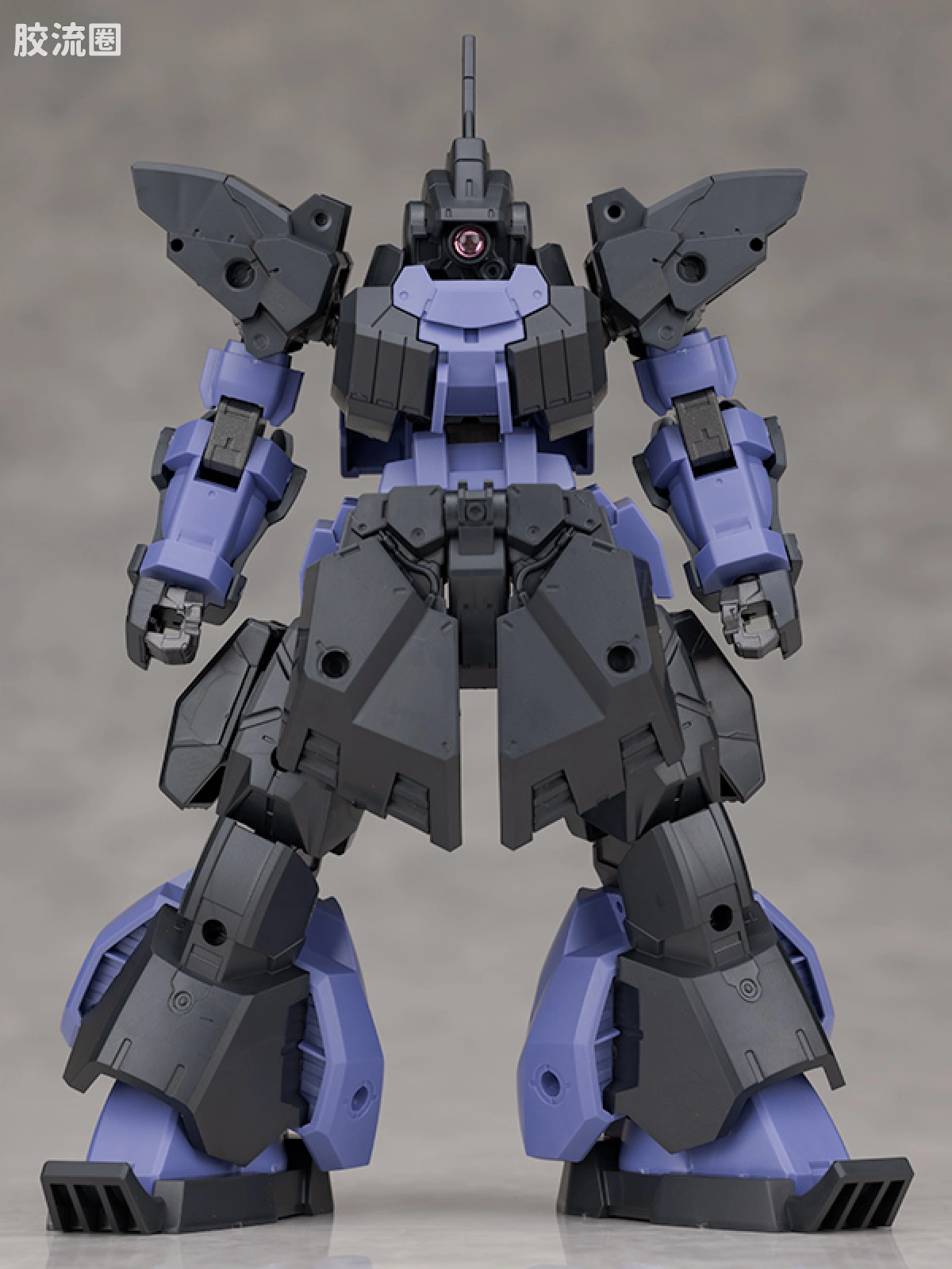 30MM 1/144 加德努瓦/Gardonova&雷维尔努瓦/Revernova（拜隆军） bEXM-28G 雷维尔诺瓦(陆战强化样式 ) - 图片