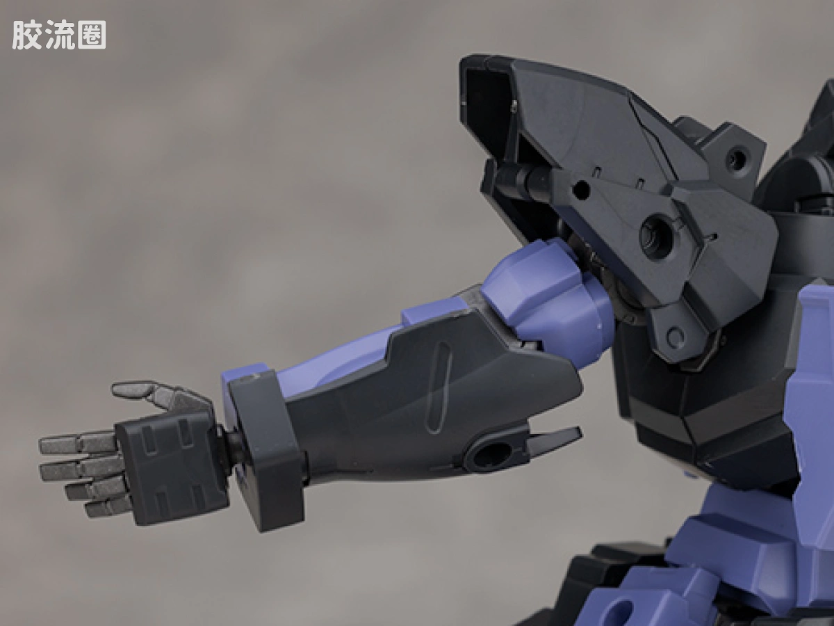30MM 1/144 加德努瓦/Gardonova&雷维尔努瓦/Revernova（拜隆军） bEXM-28G 雷维尔诺瓦(陆战强化样式 ) - 图片
