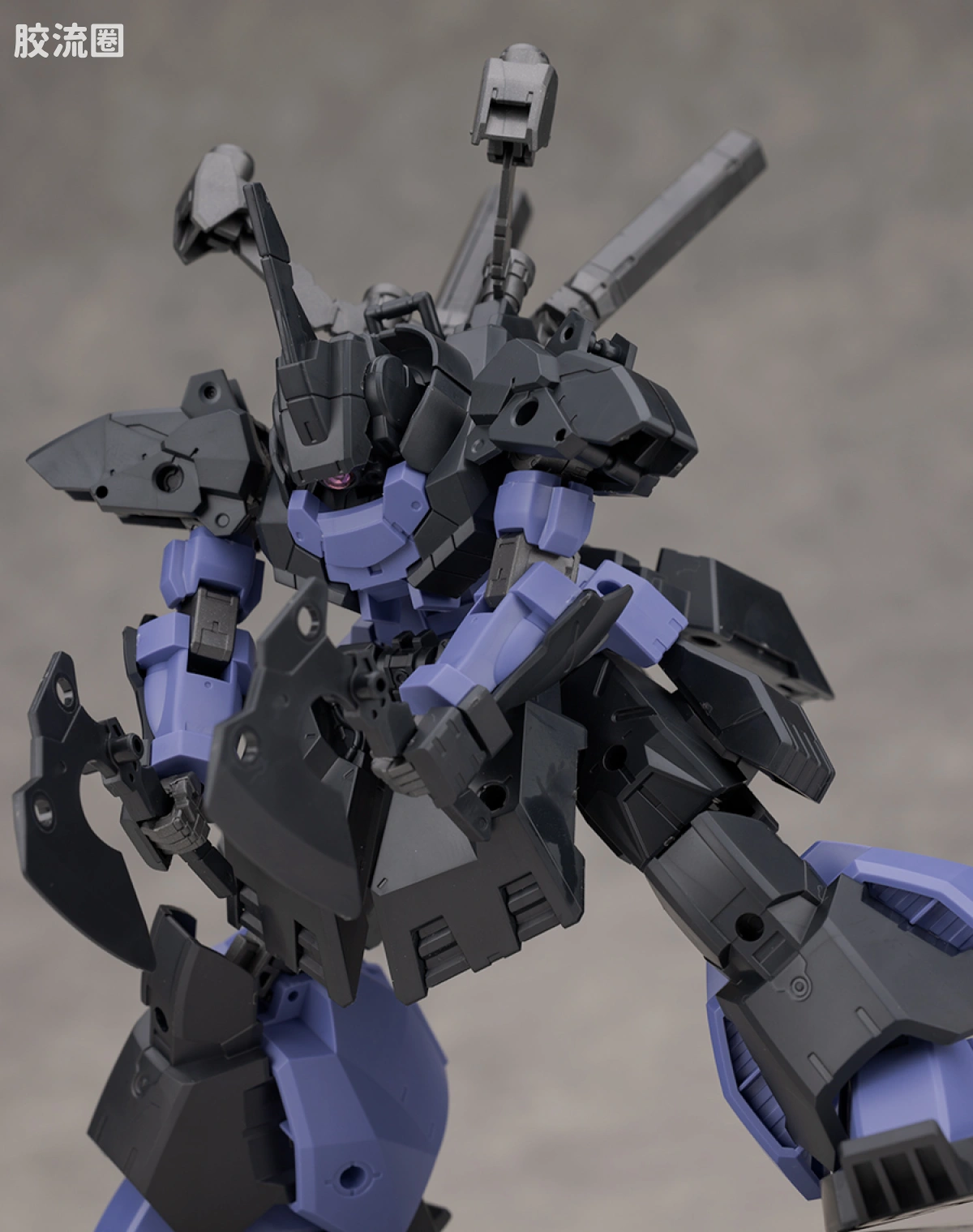 30MM 1/144 加德努瓦/Gardonova&雷维尔努瓦/Revernova（拜隆军） bEXM-28G 雷维尔诺瓦(陆战强化样式 ) - 图片