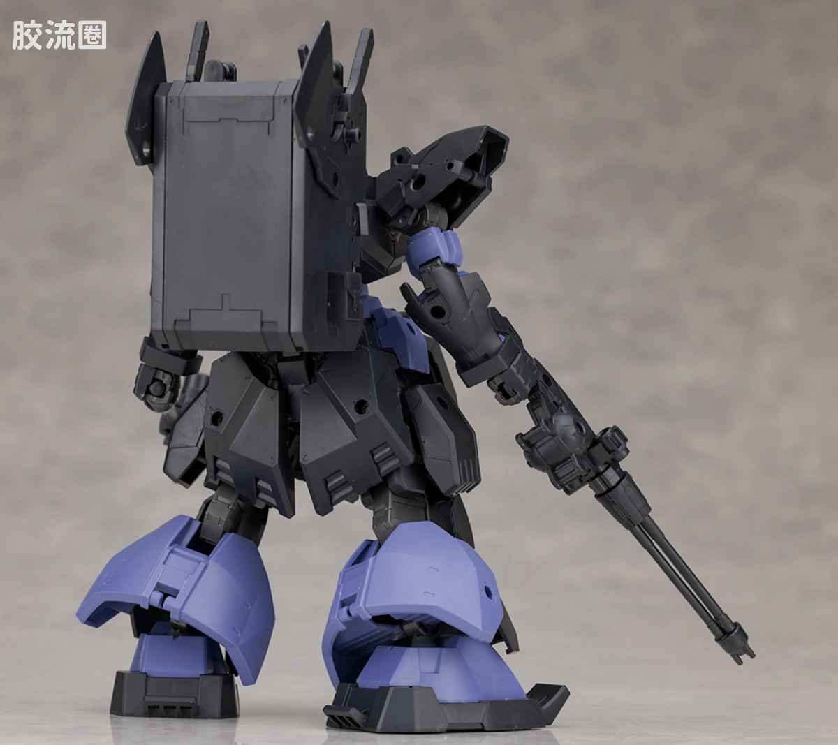 30MM 1/144 加德努瓦/Gardonova&雷维尔努瓦/Revernova（拜隆军） bEXM-28G 雷维尔诺瓦(陆战强化样式 ) - 图片