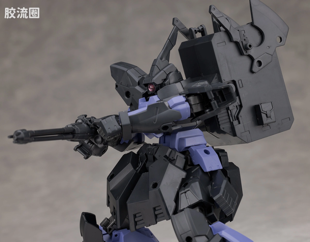 30MM 1/144 加德努瓦/Gardonova&雷维尔努瓦/Revernova（拜隆军） bEXM-28G 雷维尔诺瓦(陆战强化样式 ) - 图片