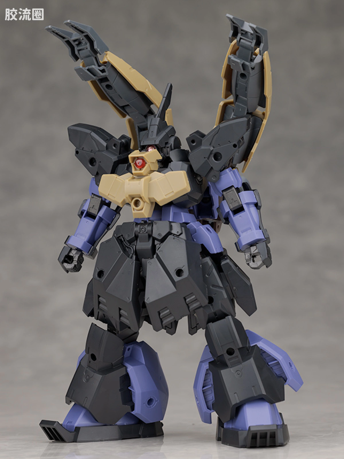 30MM 1/144 加德努瓦/Gardonova&雷维尔努瓦/Revernova（拜隆军） bEXM-28G 雷维尔诺瓦(陆战强化样式 ) - 图片