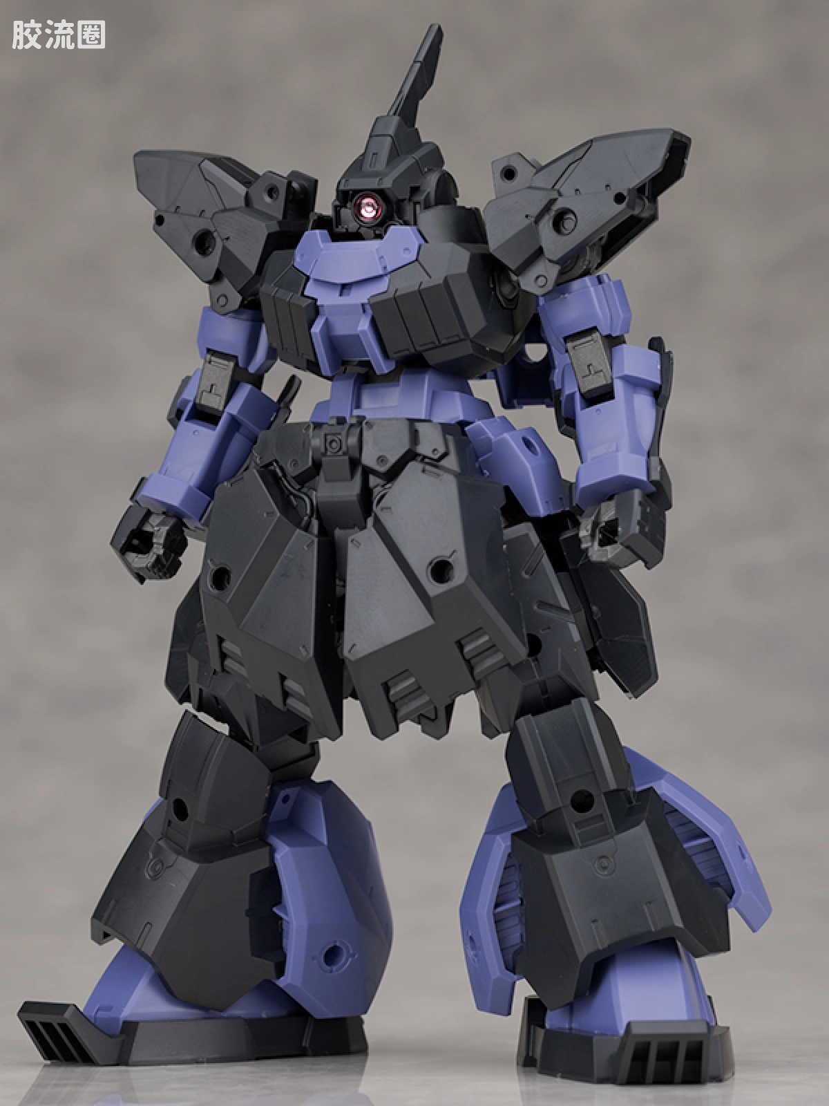30MM 1/144 加德努瓦/Gardonova&雷维尔努瓦/Revernova（拜隆军） bEXM-28G 雷维尔诺瓦(陆战强化样式 ) - 图片