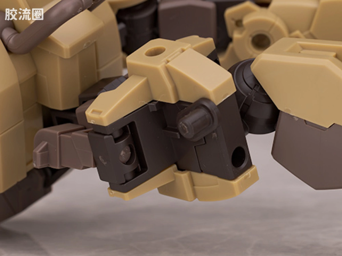 30MM 1/144 沃尔帕努瓦/Volvanova（拜隆军） 51 bEXM-33T 沃尔帕诺瓦(坦克Ver.) - 图片