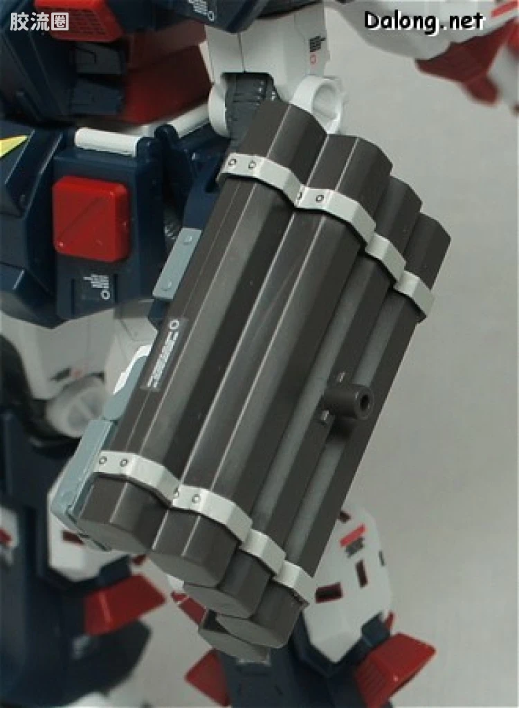 HG 雷霆宙域 普通版 全装甲高达 - 图片