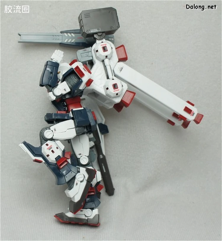HG 雷霆宙域 普通版 全装甲高达 - 图片