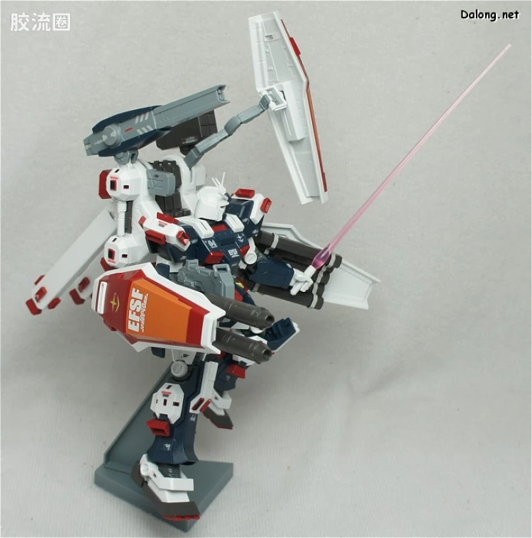 HG 雷霆宙域 普通版 全装甲高达 - 图片