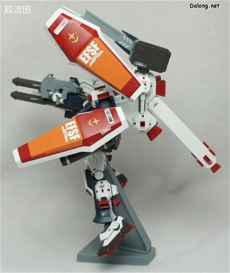 HG 雷霆宙域 普通版 全装甲高达 - 图片