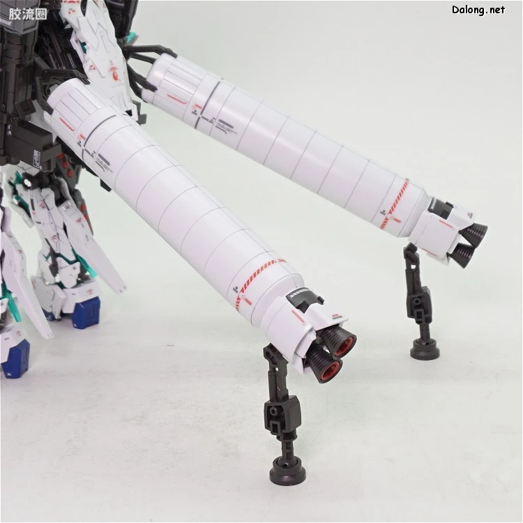 RG 普通版 30 全装备独角兽高达 最终决战式样 - 图片
