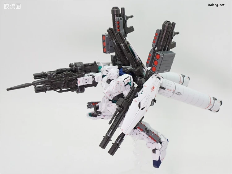 RG 普通版 30 全装备独角兽高达 最终决战式样 - 图片