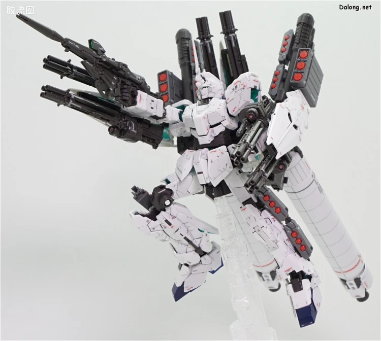 RG 普通版 30 全装备独角兽高达 最终决战式样 - 图片
