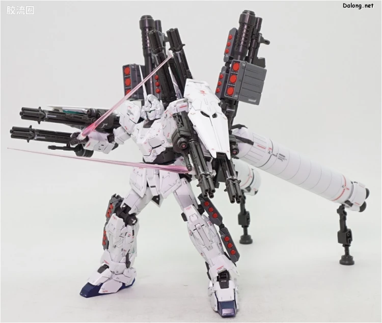 RG 普通版 30 全装备独角兽高达 最终决战式样 - 图片