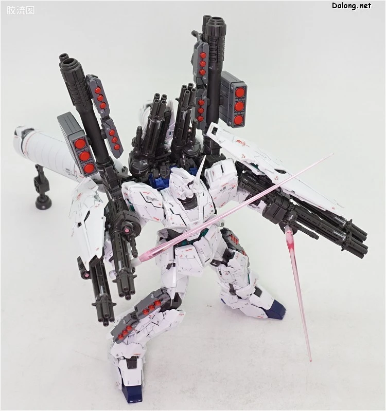 RG 普通版 30 全装备独角兽高达 最终决战式样 - 图片