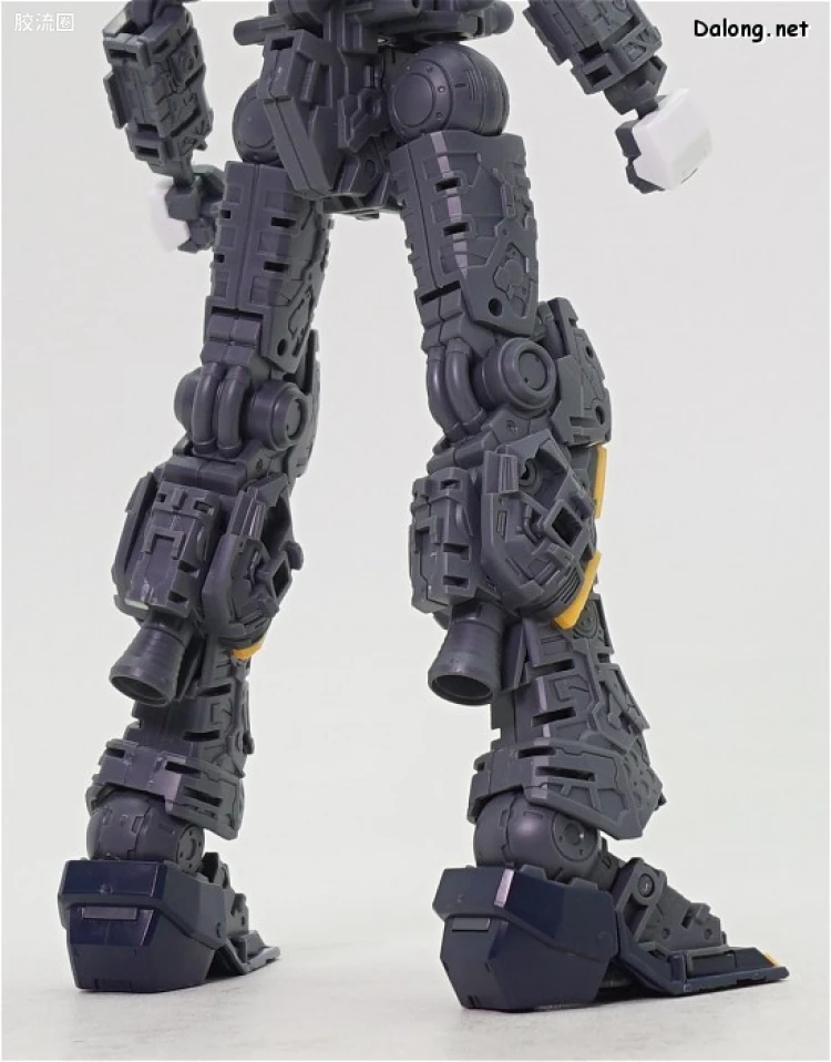 RG 普通版 32 RX-93 ν高达（牛高达） - 图片