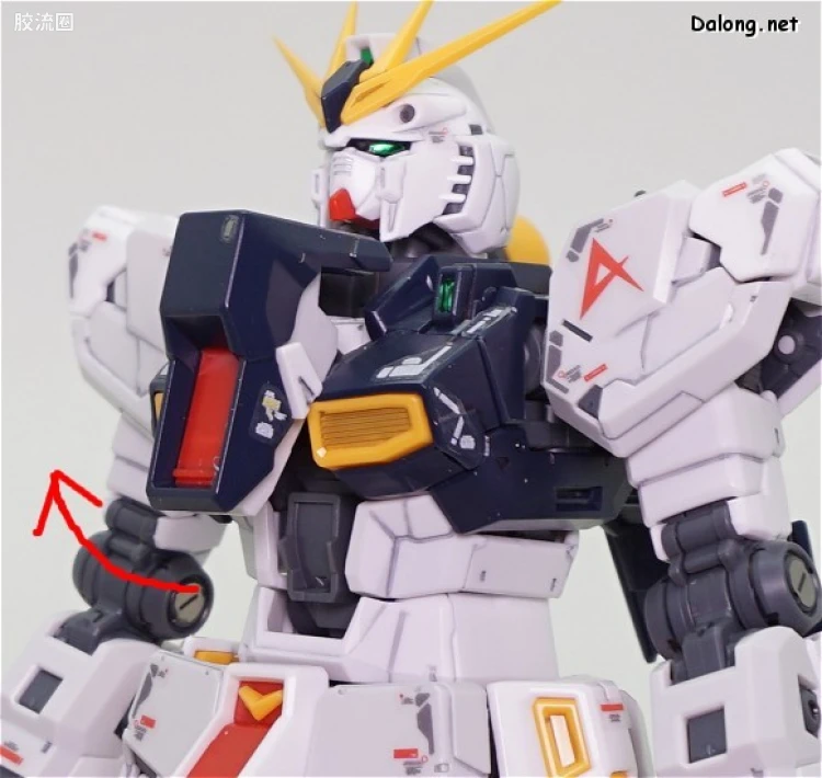 RG 普通版 32 RX-93 ν高达（牛高达） - 图片