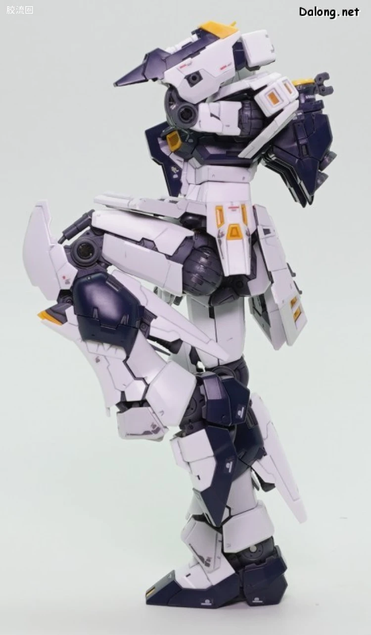 RG 普通版 32 RX-93 ν高达（牛高达） - 图片