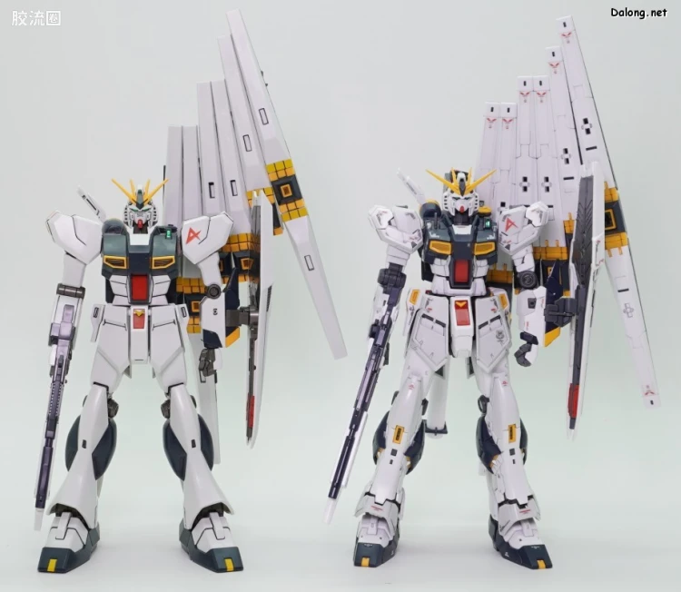 RG 普通版 32 RX-93 ν高达（牛高达） - 图片