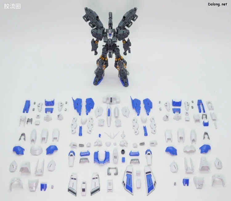 RG 普通版 36 RX-93-ν2 Hi-ν高达（海牛高达） - 图片