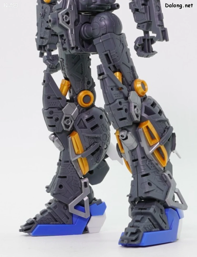 RG 普通版 36 RX-93-ν2 Hi-ν高达（海牛高达） - 图片