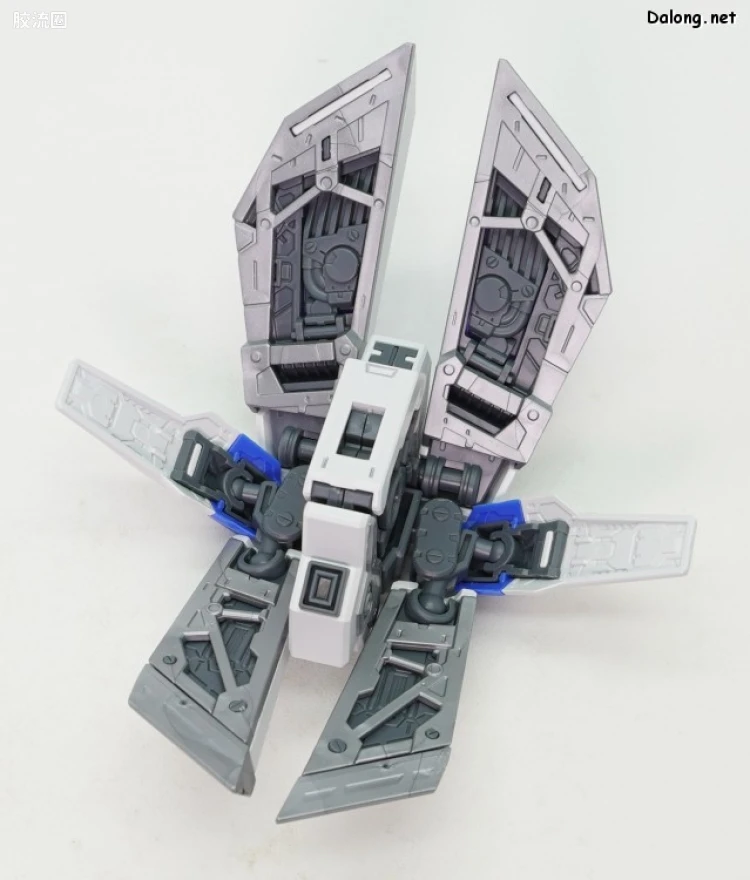 RG 普通版 36 RX-93-ν2 Hi-ν高达（海牛高达） - 图片