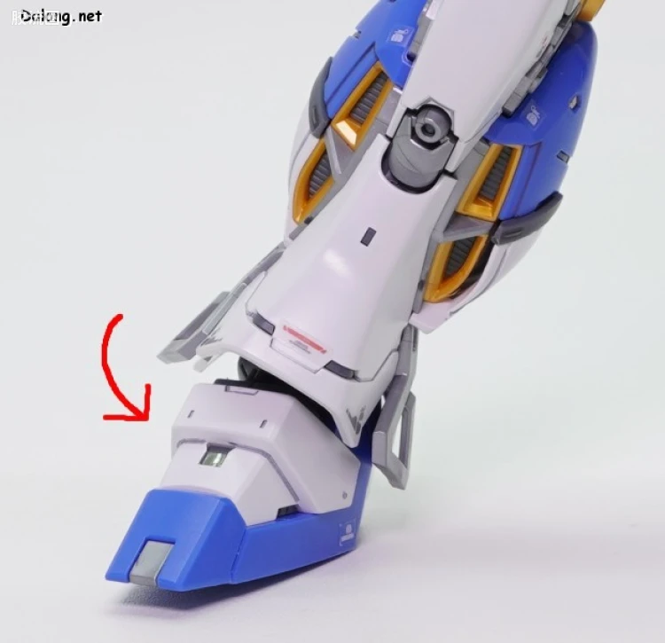 RG 普通版 36 RX-93-ν2 Hi-ν高达（海牛高达） - 图片