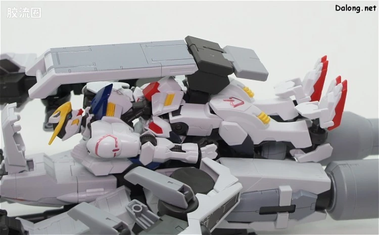 高达铁血的奥尔芬斯 HG 1/144 普通版 07 高达巴巴托斯&库坦三型 长距离输送推进器 - 图片