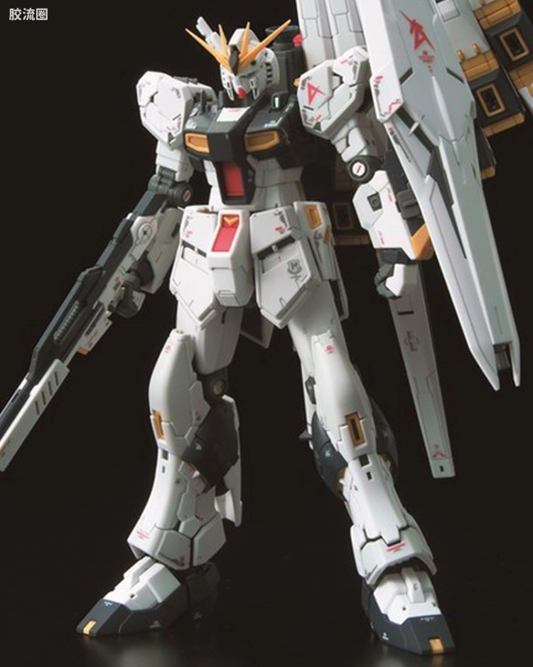 32 RX-93 ν高达（牛高达）