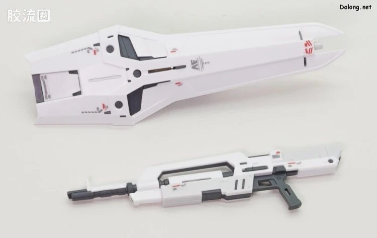 RG 其他限定版 RX-93 ν高达(双翼状浮游炮装备型) - 图片