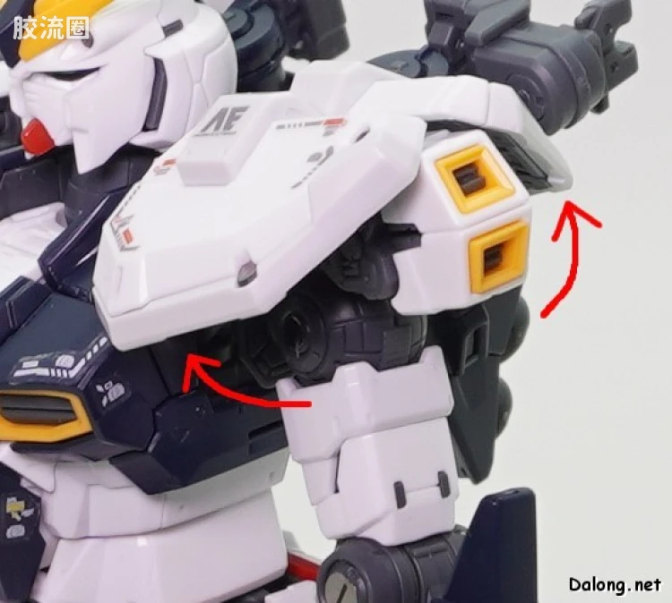 RG 其他限定版 RX-93 ν高达(双翼状浮游炮装备型) - 图片