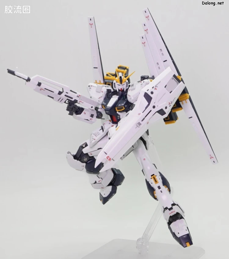RG 其他限定版 RX-93 ν高达(双翼状浮游炮装备型) - 图片