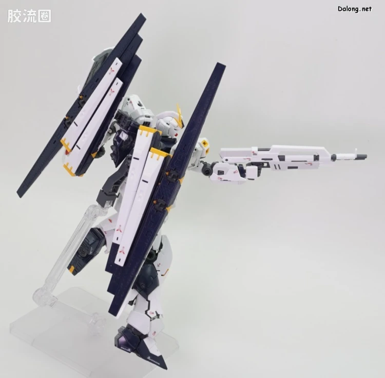 RG 其他限定版 RX-93 ν高达(双翼状浮游炮装备型) - 图片