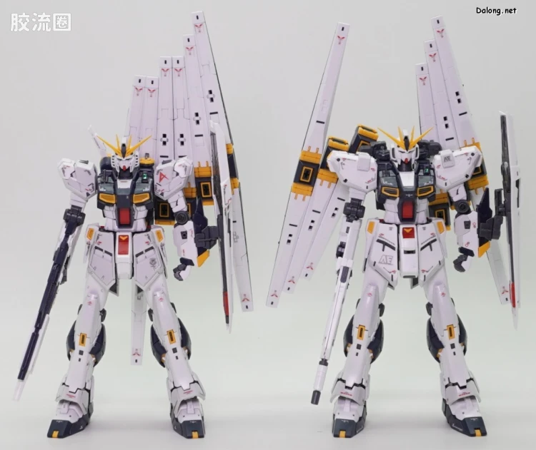 RG 其他限定版 RX-93 ν高达(双翼状浮游炮装备型) - 图片