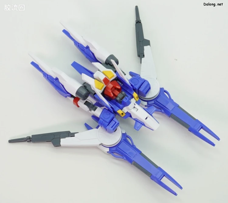 高达AGE HG 网络限定版 高达AGE-1 剃刀&高达AGE-2 阿尔忒弥斯套装 - 图片