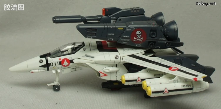 万代超时空要塞系列拼装模型 1比72 VF-1 Valkyrie用 Strike Part Set - 图片