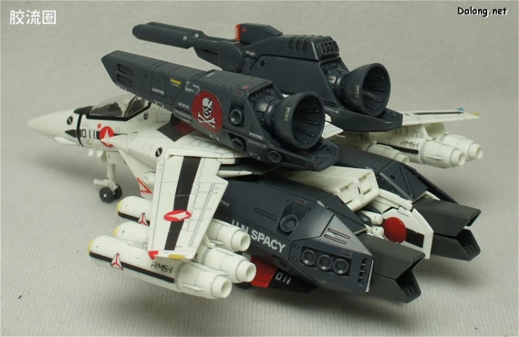 万代超时空要塞系列拼装模型 1比72 VF-1 Valkyrie用 Strike Part Set - 图片