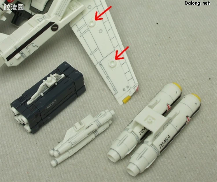万代超时空要塞系列拼装模型 1比72 VF-1 Valkyrie用 Strike Part Set - 图片