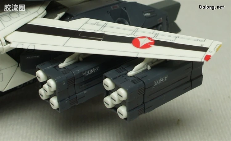 万代超时空要塞系列拼装模型 1比72 VF-1 Valkyrie用 Strike Part Set - 图片