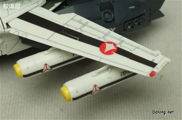 万代超时空要塞系列拼装模型 1比72 VF-1 Valkyrie用 Strike Part Set - 图片