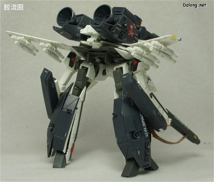 万代超时空要塞系列拼装模型 1比72 VF-1 Valkyrie用 Strike Part Set - 图片