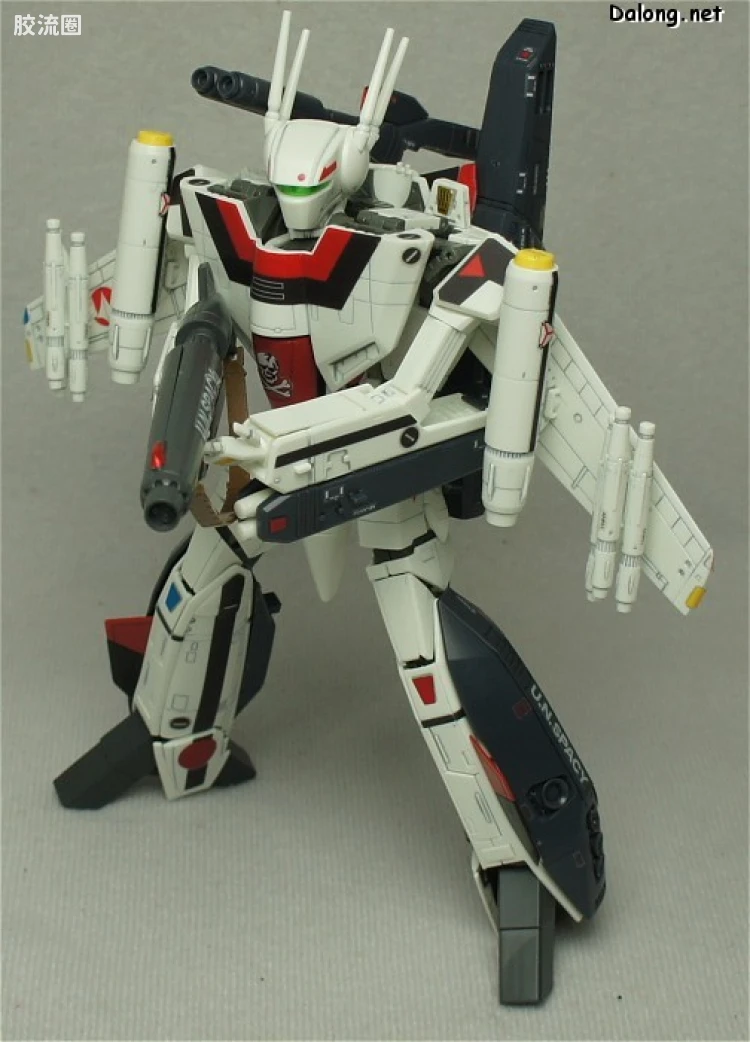 万代超时空要塞系列拼装模型 1比72 VF-1 Valkyrie用 Strike Part Set - 图片